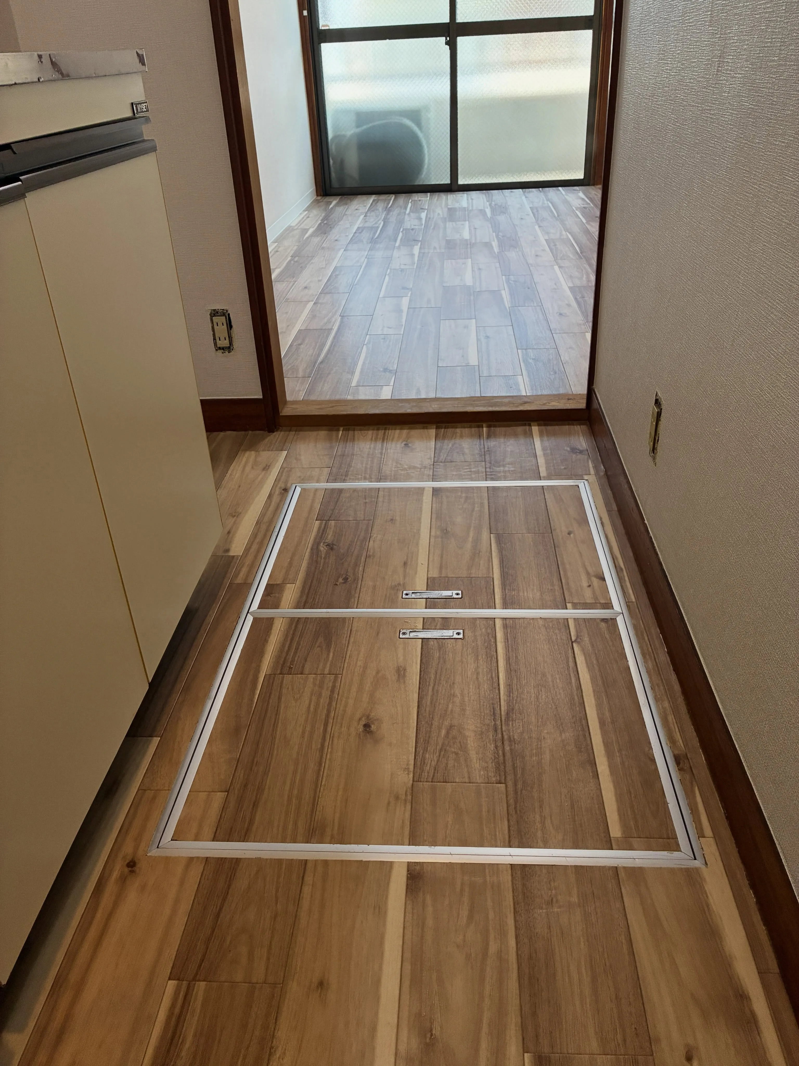 杉並区で退去後の原状回復工事でした。