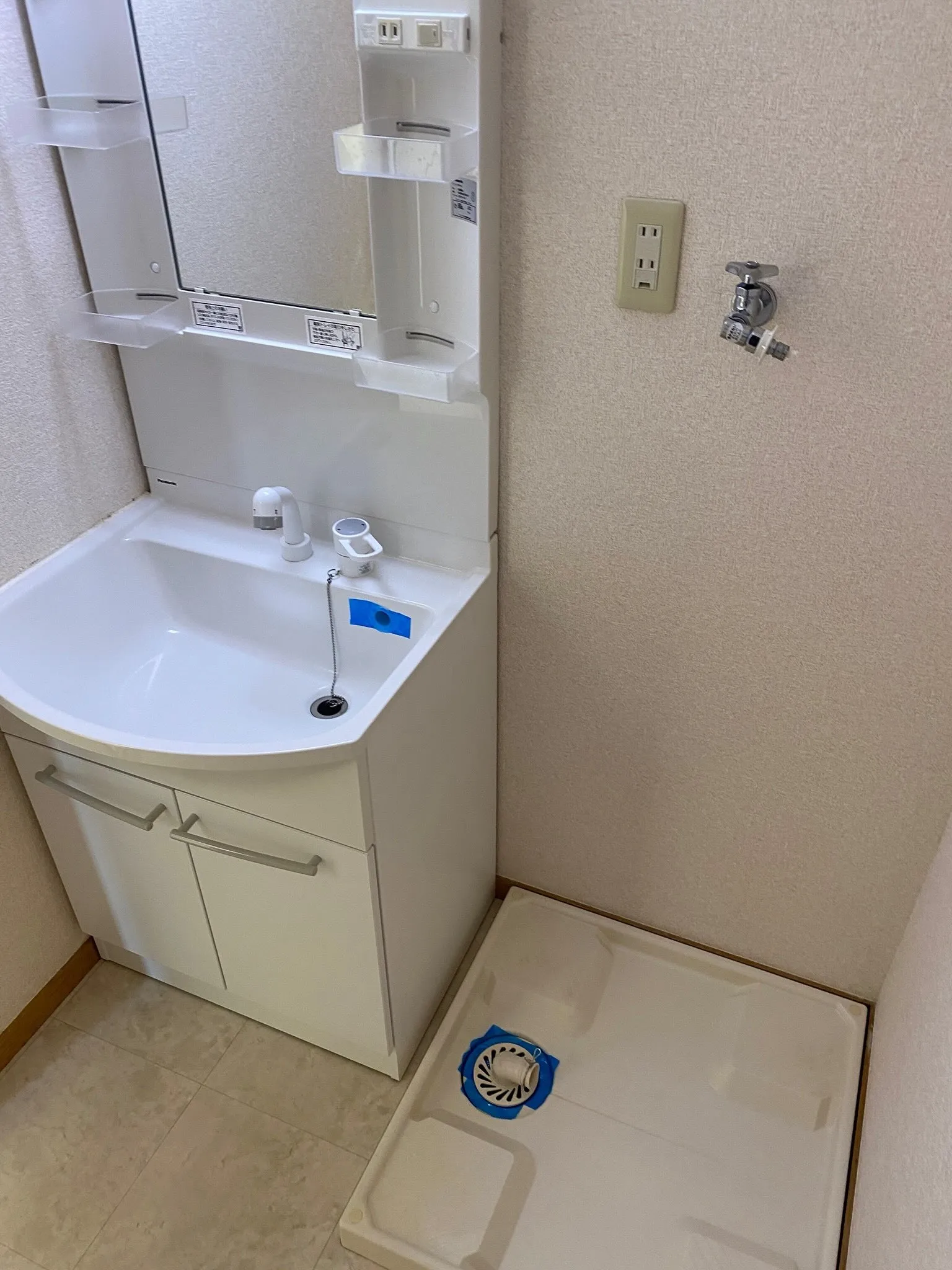 大田区で退去後の原状回復でクリーニングを行いました。